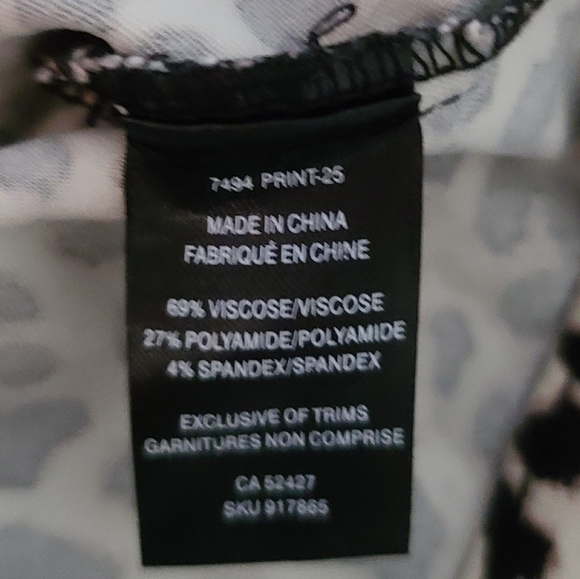 🦇2/$15- Leopard Crop Pants - Picture 12 of 13